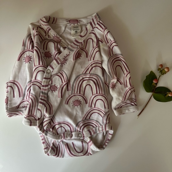 Fun Funky Patterns Baby Clothing Bundle - Picture 9 of 11